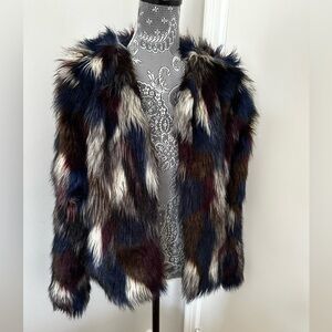 Willow & Clay Multicolor Faux Fur Burgundy White Blue Grey Tones. M. Open Front.